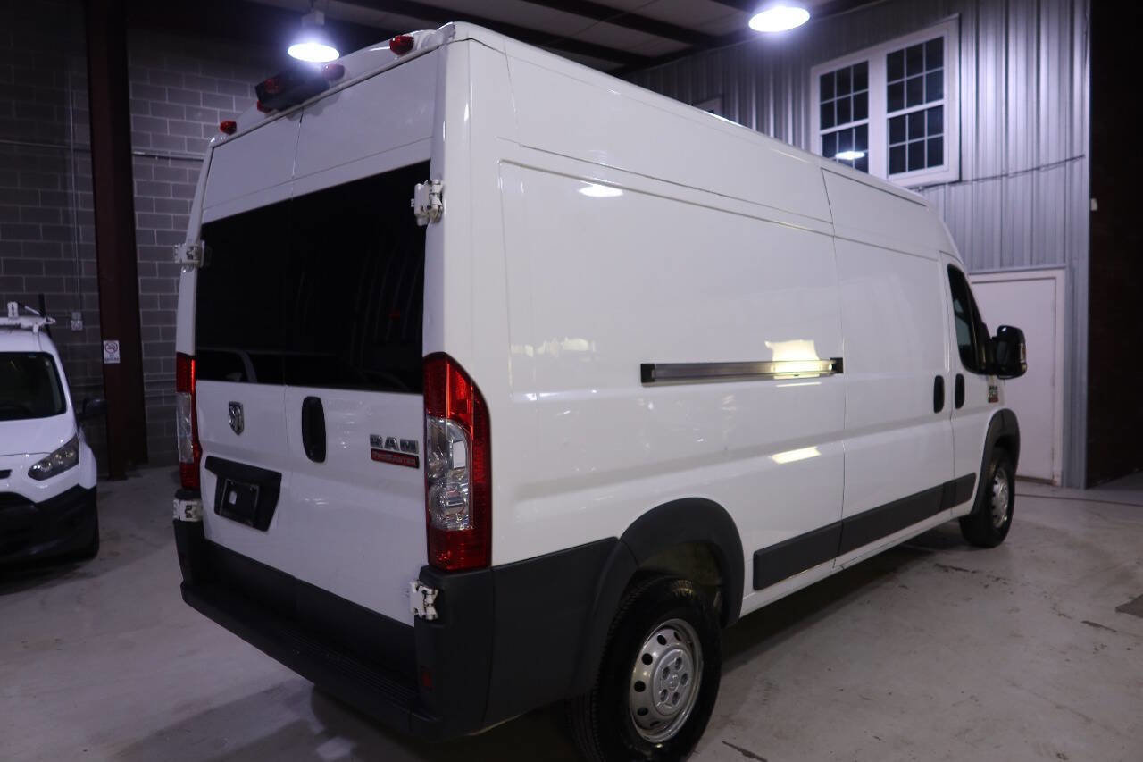Used 2018 RAM ProMaster 2500 FWD image 5