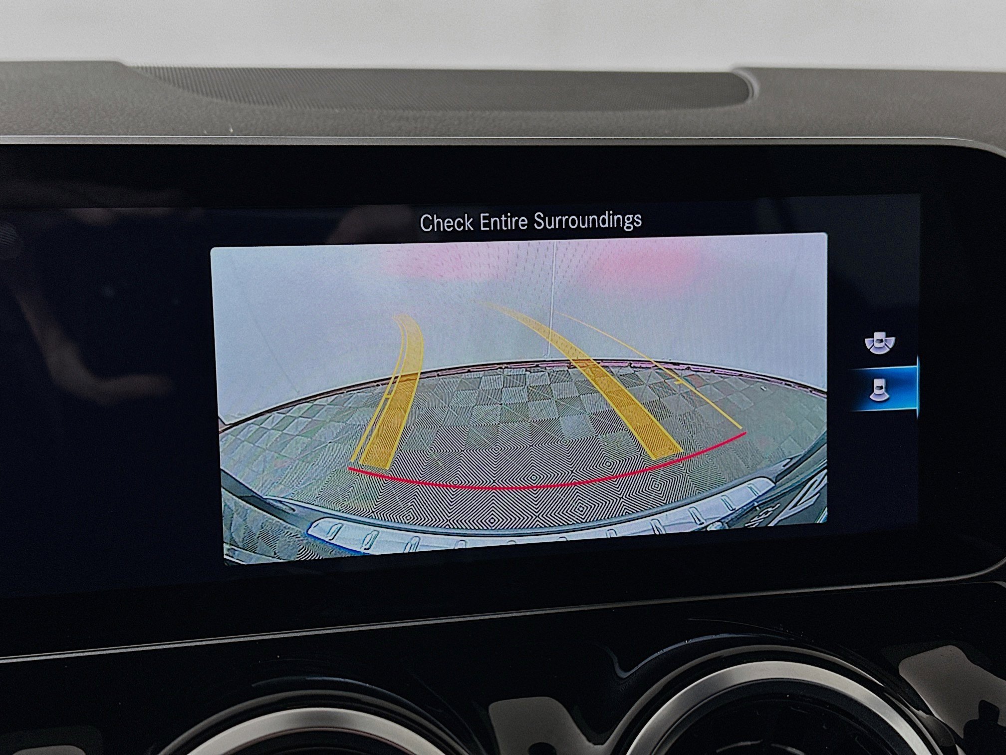 Used 2021 Mercedes-Benz GLA 250 4MATIC image 13