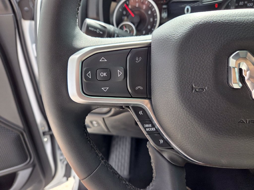 Used 2025 RAM 1500 Big Horn RWD image 31