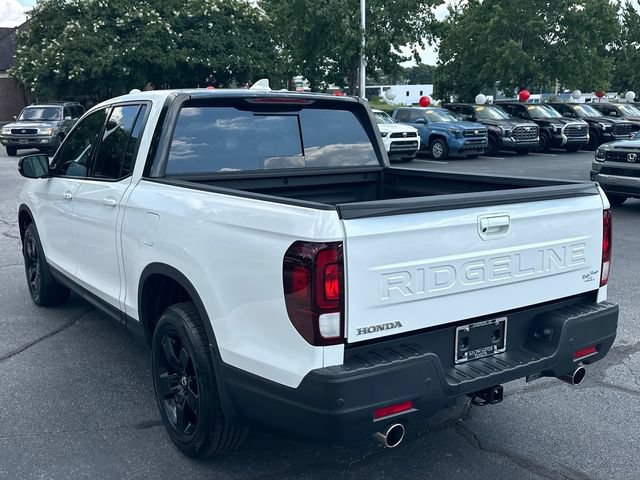 Used 2025 Honda Ridgeline Black Edition image 5