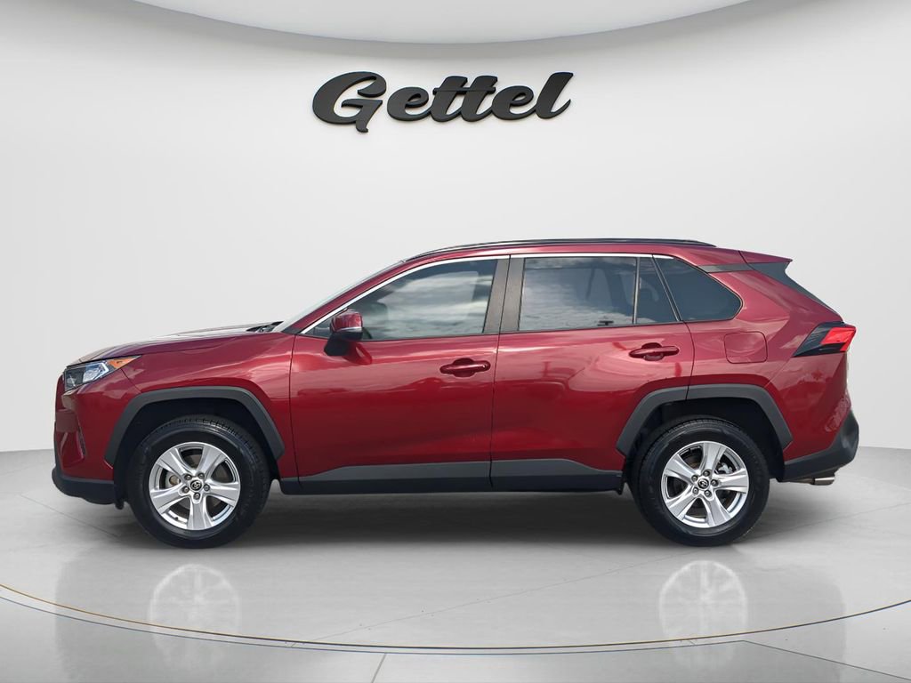 Used 2021 Toyota RAV4 XLE FWD image 8