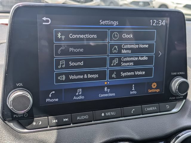 Used 2025 Nissan Sentra SV FWD image 34