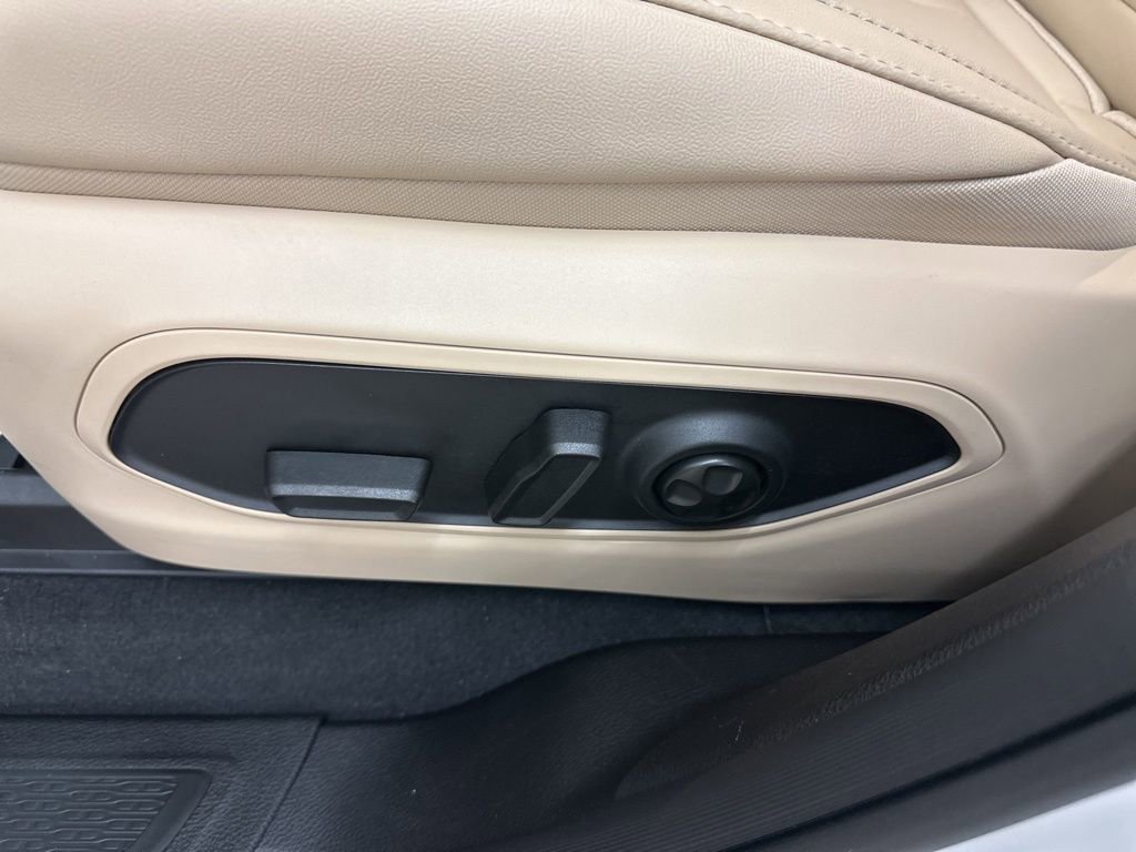 New 2025 Jeep Grand Cherokee Limited image 33