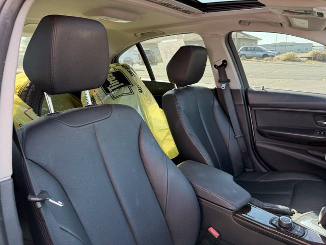 Used 2015 BMW 320i xDrive Sedan AWD/4WD image 16