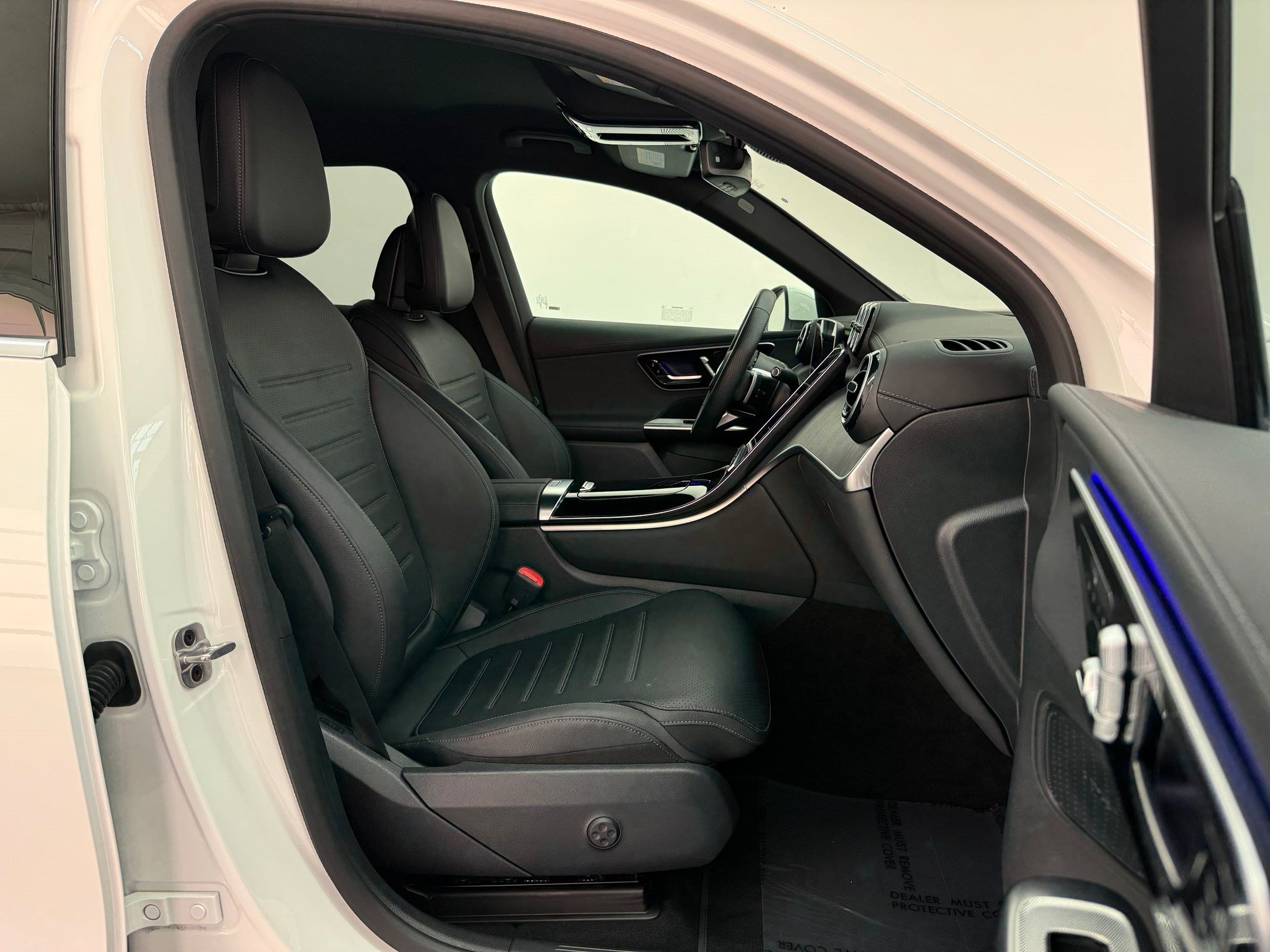 Certified 2025 Mercedes-Benz GLC 350e 4MATIC image 22
