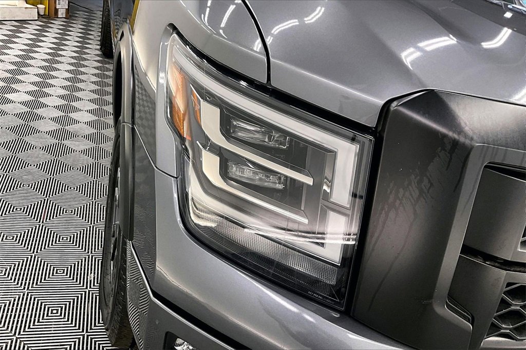 Used 2023 Nissan Titan PRO-4X image 26