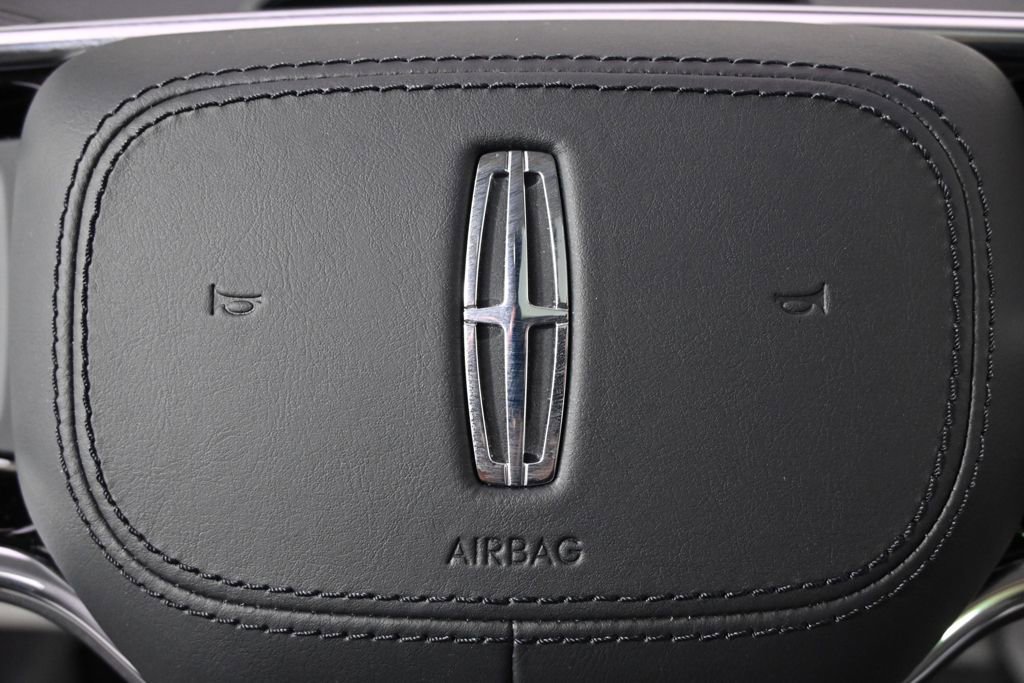 New 2026 Lincoln Nautilus Premier w/ Equipment Group 102A image 34