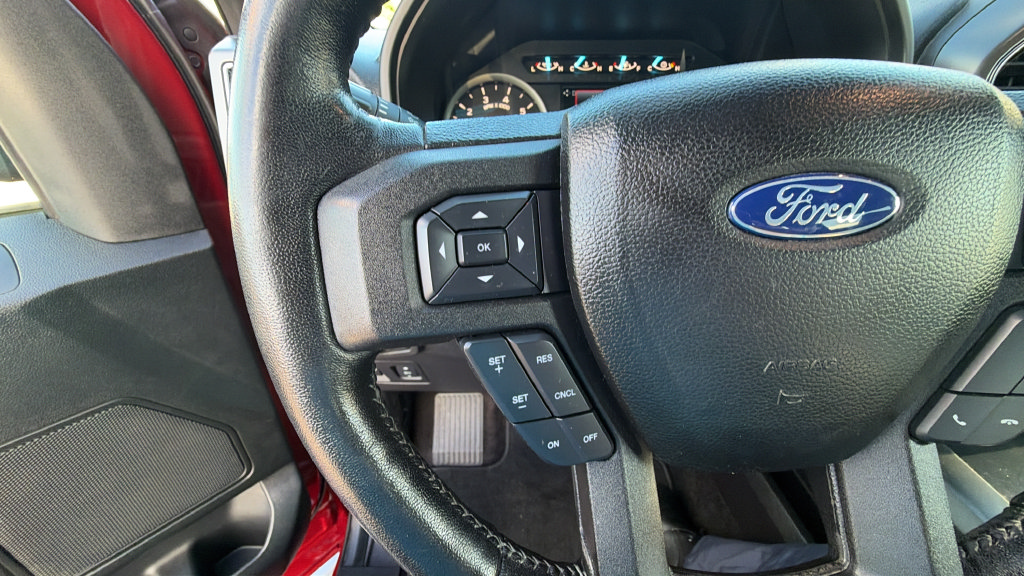 Used 2018 Ford F150 XLT w/ Equipment Group 302A Luxury AWD/4WD image 27