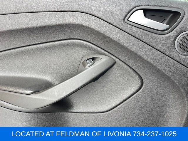 Used 2015 Ford Escape SE w/ Equipment Group 201A image 26