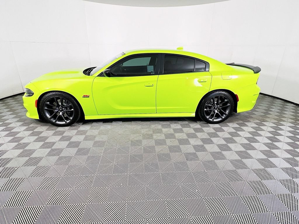 Used 2023 Dodge Charger Scat Pack w/ Plus Group RWD image 4