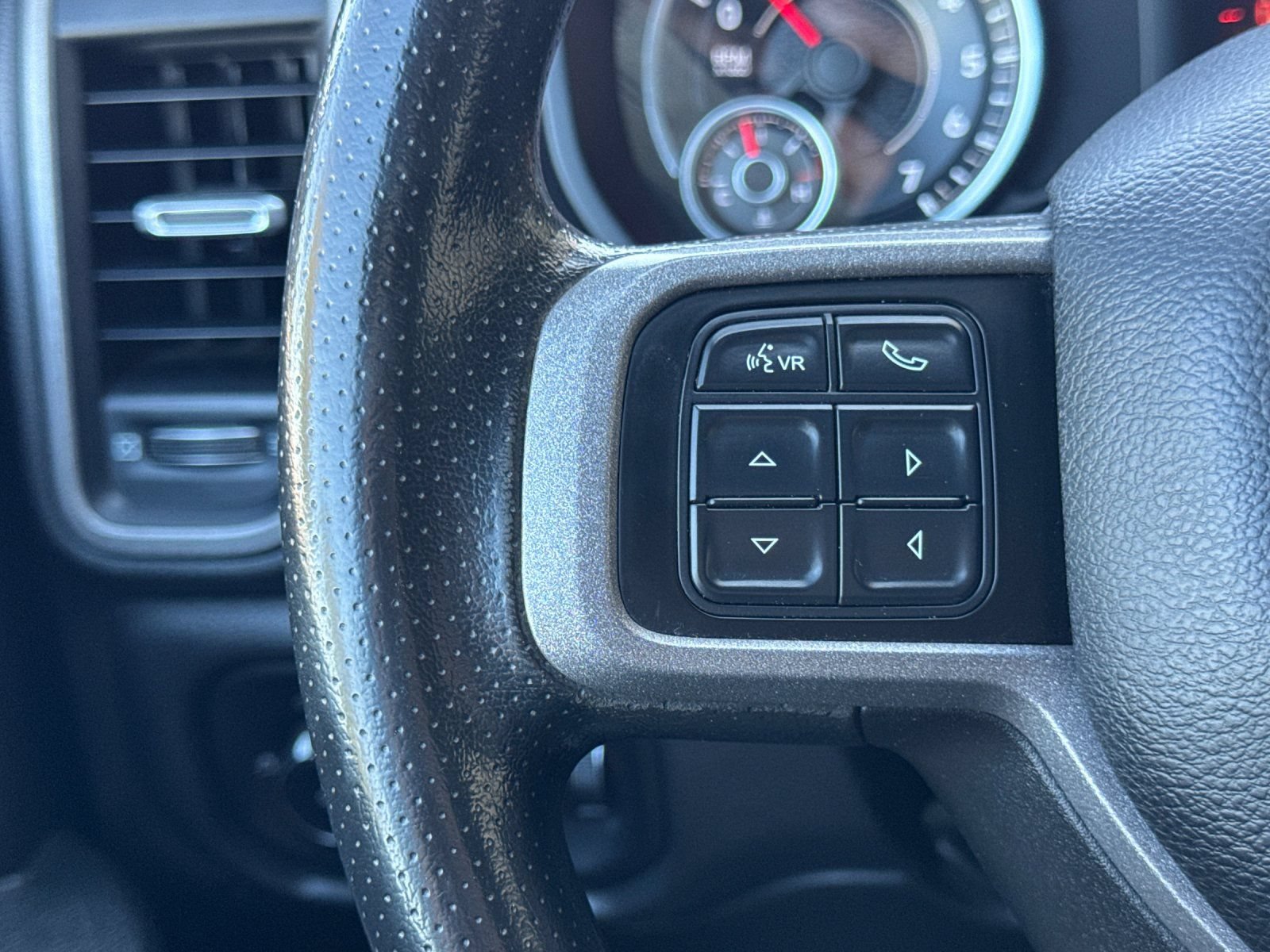 Used 2022 RAM 2500 Tradesman AWD/4WD image 27