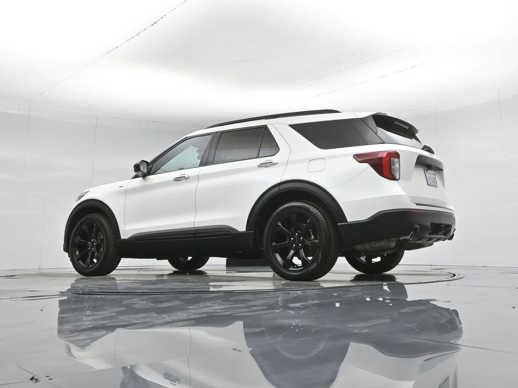 Used 2023 Ford Explorer ST-Line w/ Class IV Trailer Tow Package image 53
