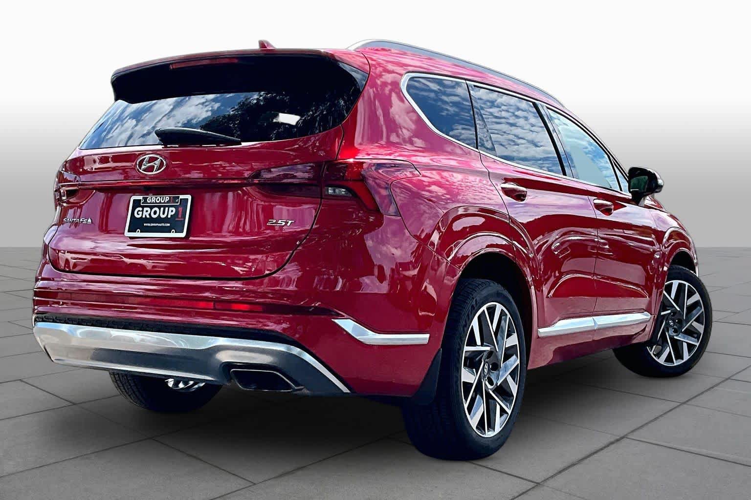 Used 2023 Hyundai Santa Fe Calligraphy FWD image 13
