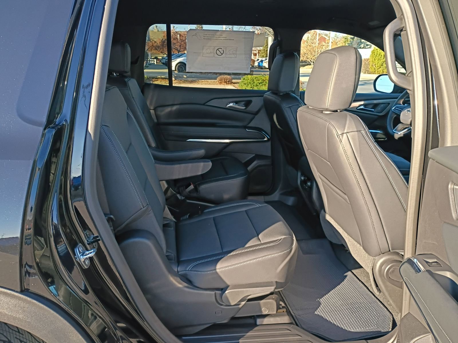 New 2026 Chevrolet Traverse LT w/ Midnight/Sport Edition image 22