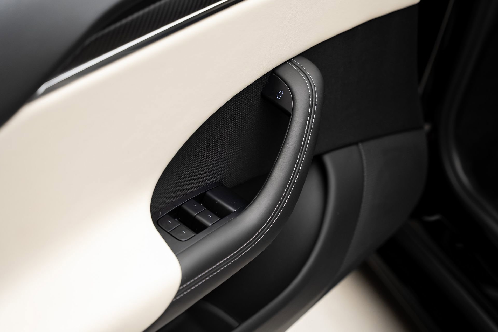 Used 2022 Tesla Model S Plaid image 49