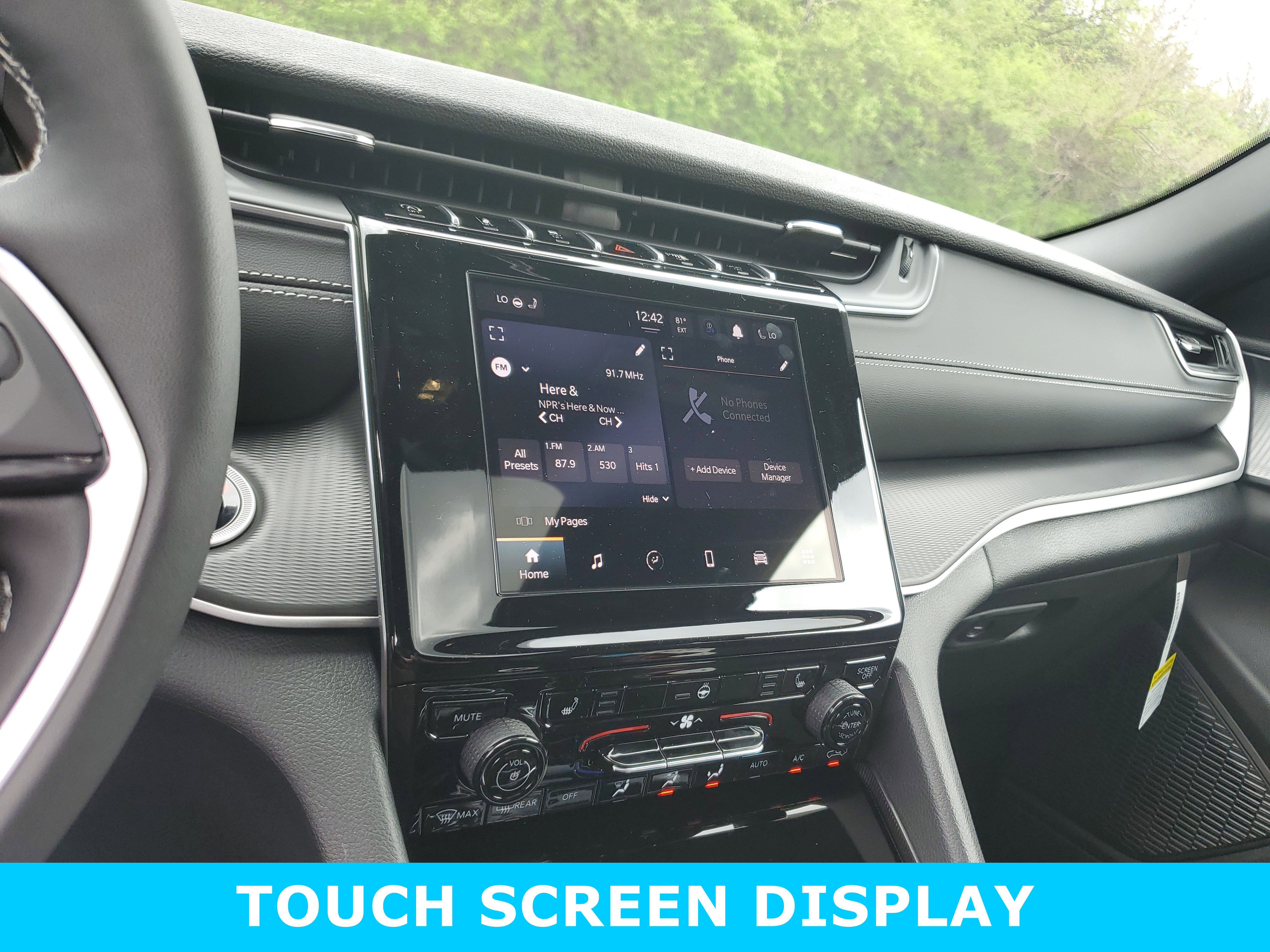 New 2025 Jeep Grand Cherokee L Altitude image 14