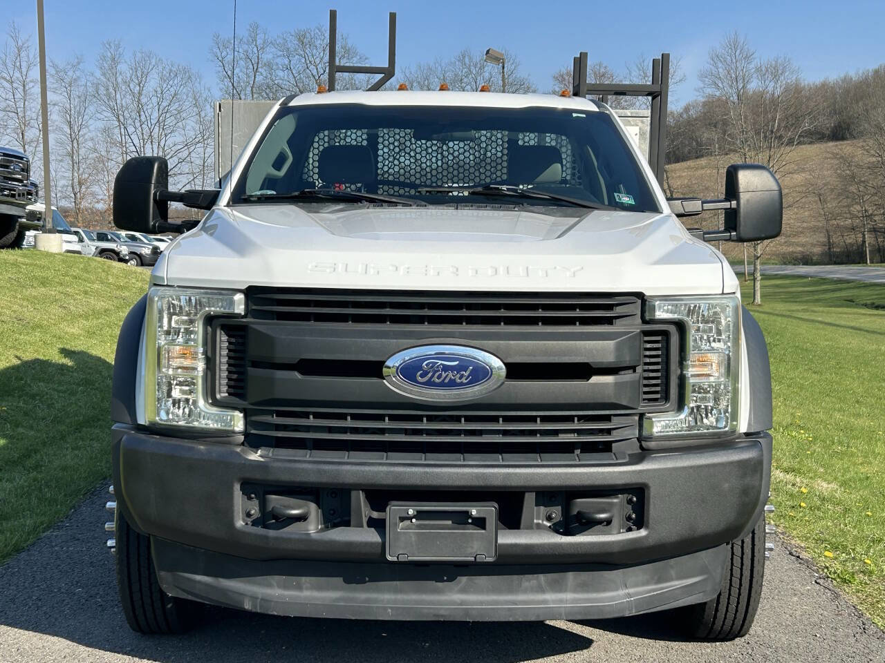 Used 2017 Ford F550 4x4 Regular Cab Super Duty image 9