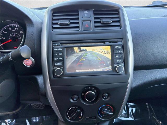 Used 2016 Nissan Versa SL image 20