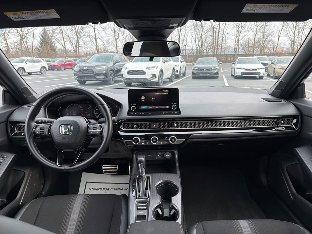 Used 2023 Honda Civic Sport image 11