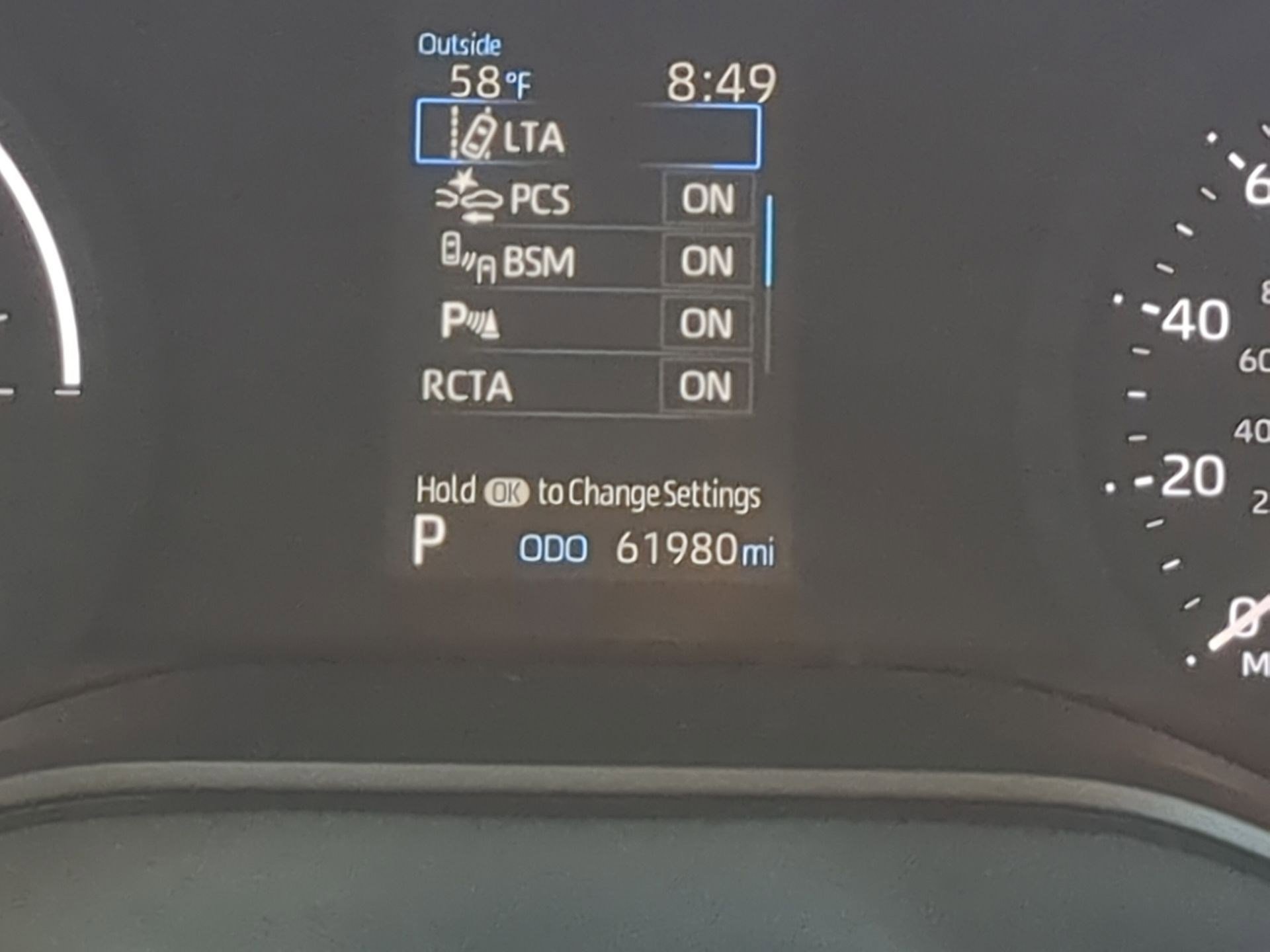 Used 2023 Toyota Sienna XLE image 22