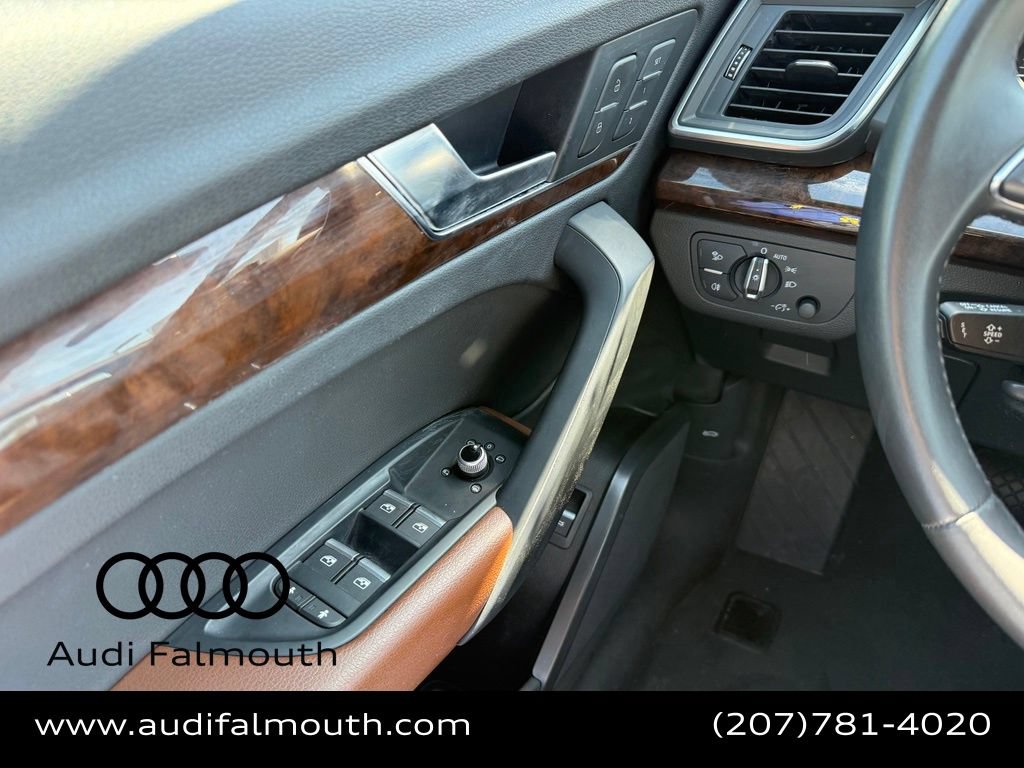 Used 2020 Audi Q5 2.0T Premium w/ Convenience Package AWD/4WD image 48