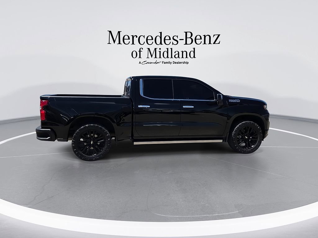 Used 2019 Chevrolet Silverado 1500 High Country w/ Technology Package AWD/4WD image 9