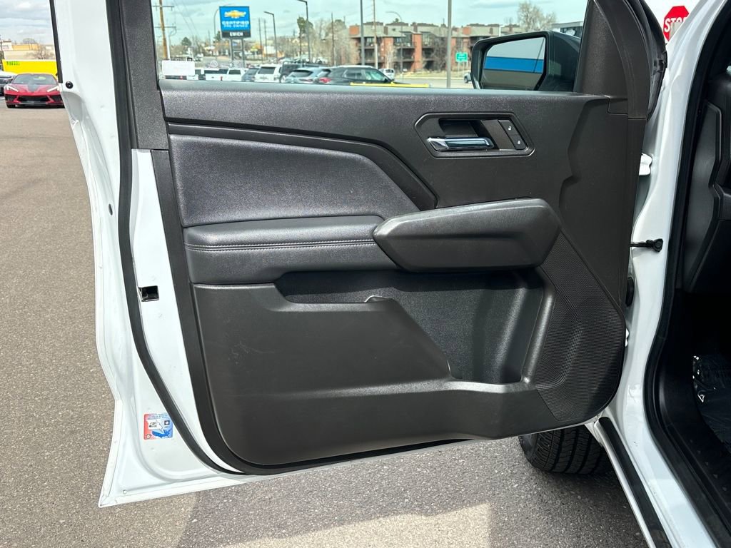 Used 2024 Chevrolet Colorado LT w/ LT Convenience Package image 10