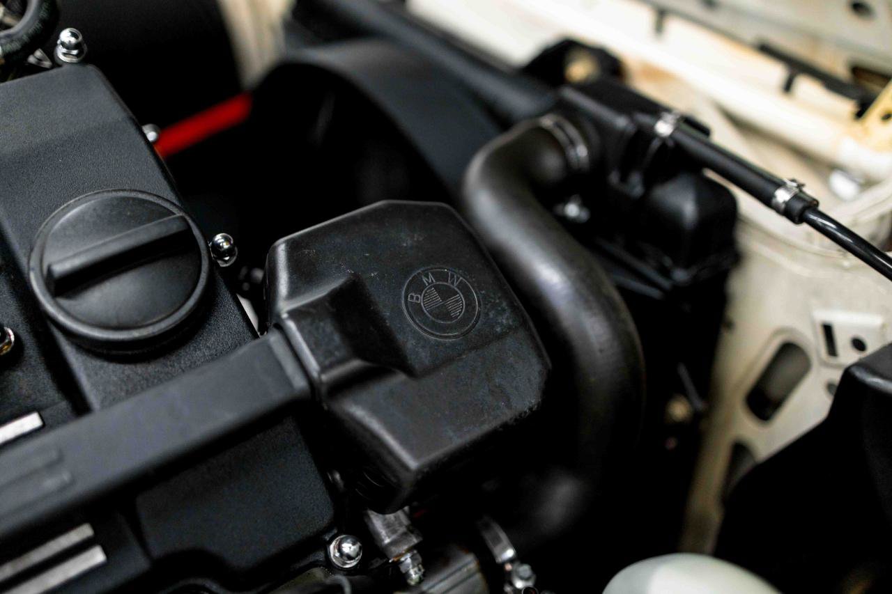 Used 1990 BMW M3 Coupe RWD image 97
