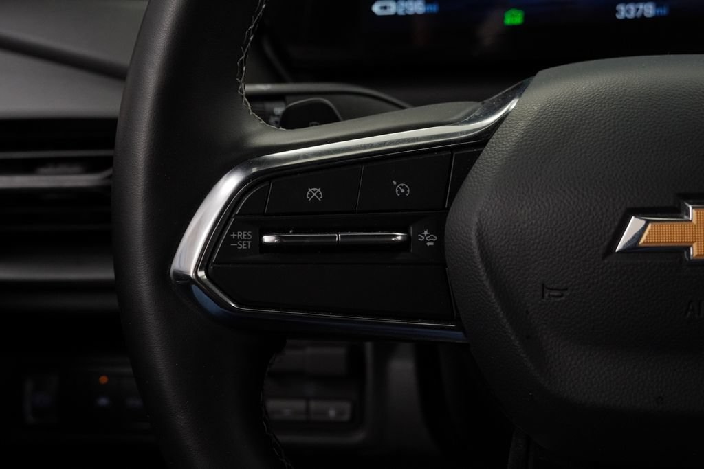 New 2026 Chevrolet Silverado EV LT AWD/4WD image 18
