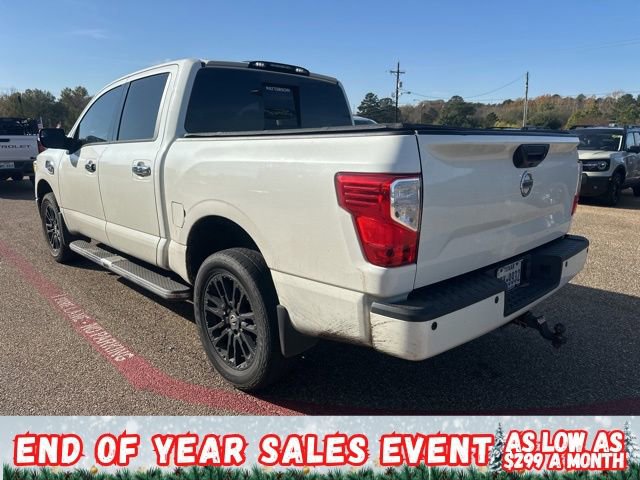 Used 2017 Nissan Titan SL image 20