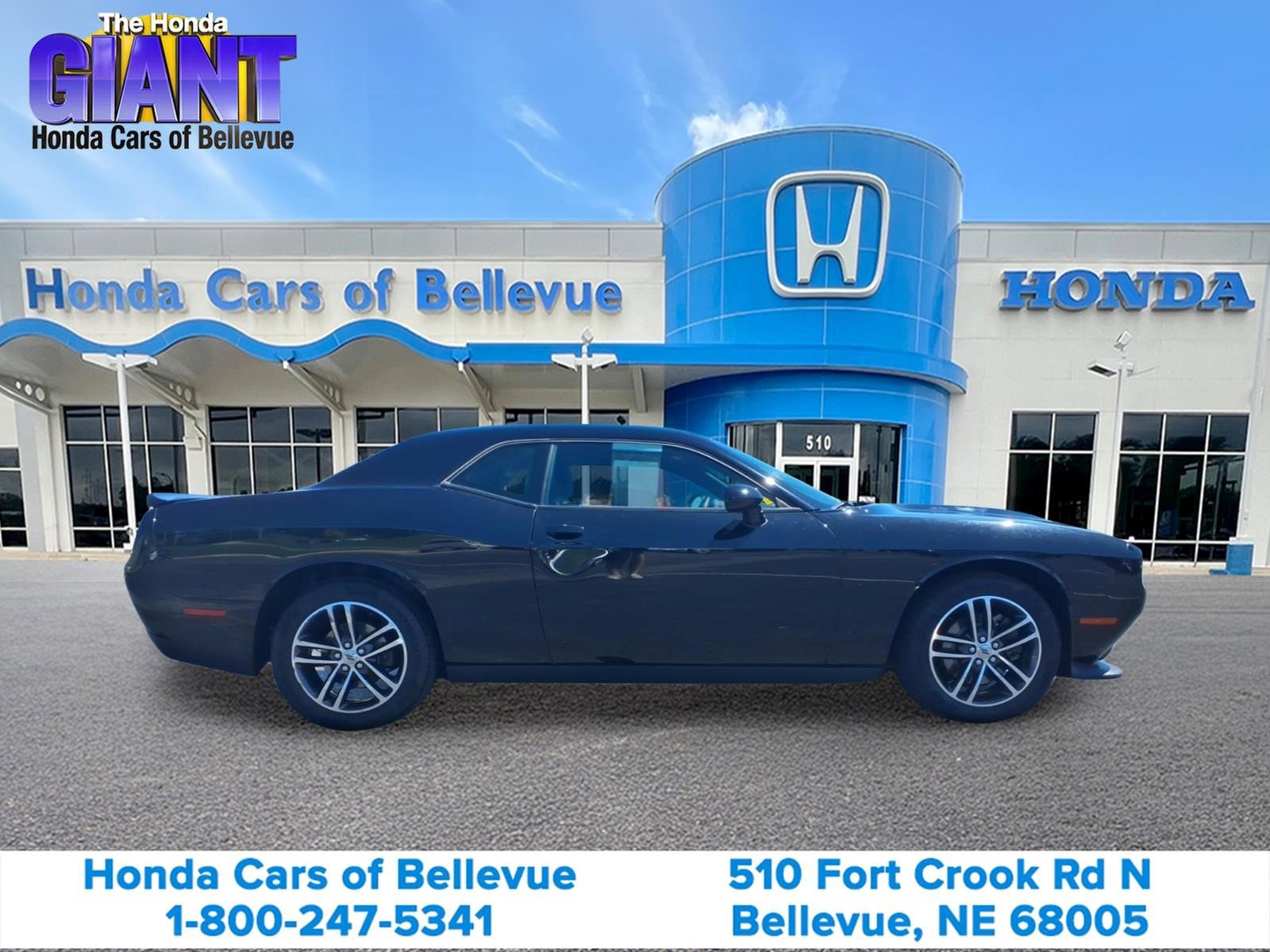 Used 2019 Dodge Challenger GT AWD/4WD image 4