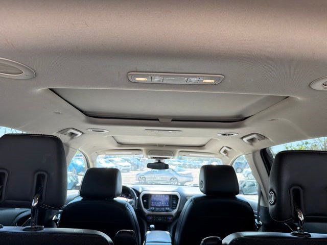 Used 2019 GMC Acadia Denali w/ Technology Package AWD/4WD image 16