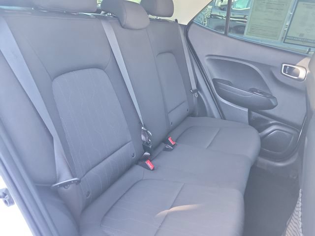Used 2021 Hyundai Venue SE FWD image 22