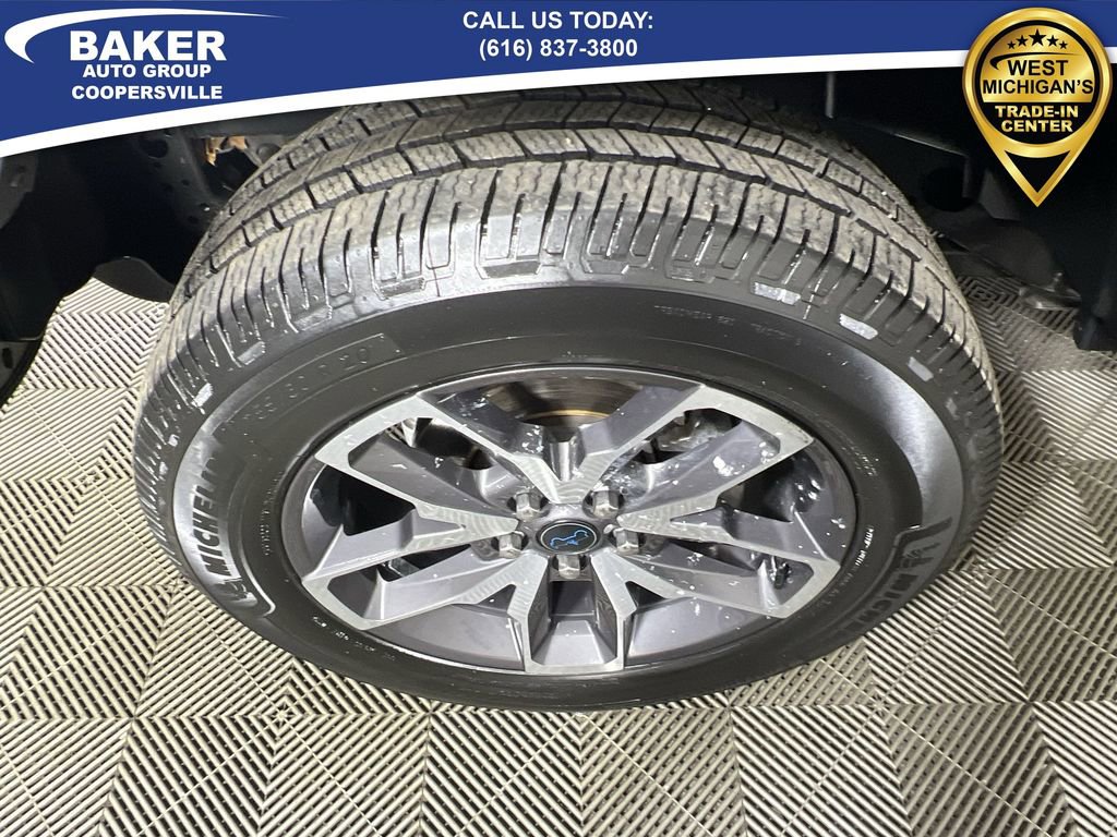 Used 2024 Jeep Wrangler Unlimited w/ Convenience Group image 32