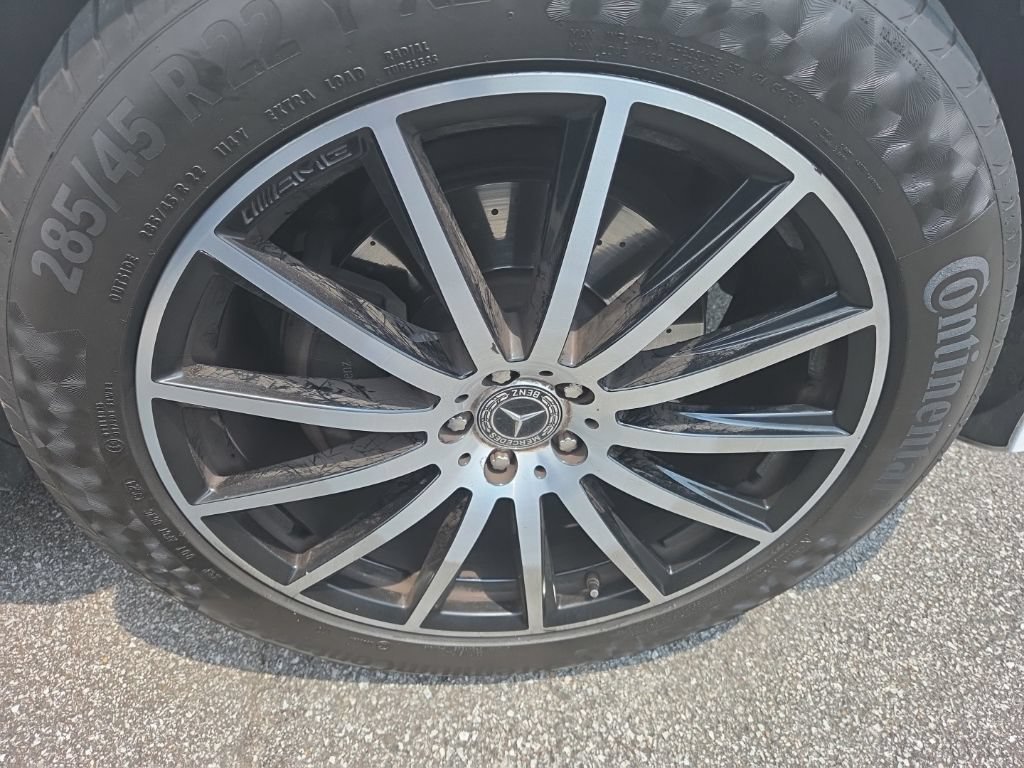 Certified 2023 Mercedes-Benz GLS 450 4MATIC image 13