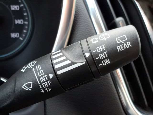 Used 2024 Chevrolet Equinox LT w/ LPO, Floor Liner Package FWD image 29