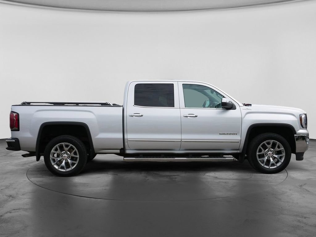 Used 2018 GMC Sierra 1500 SLT AWD/4WD image 11