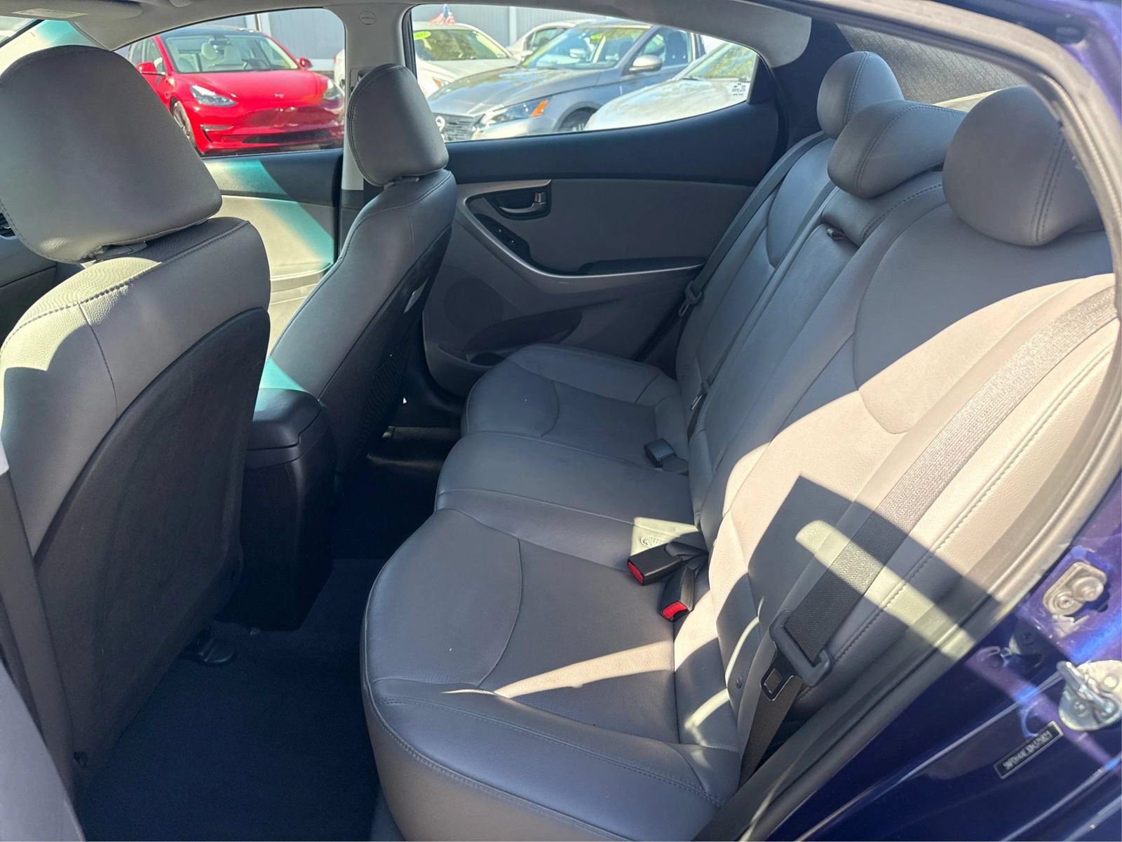 Used 2013 Hyundai Elantra Limited w/ Technology Pkg FWD image 10