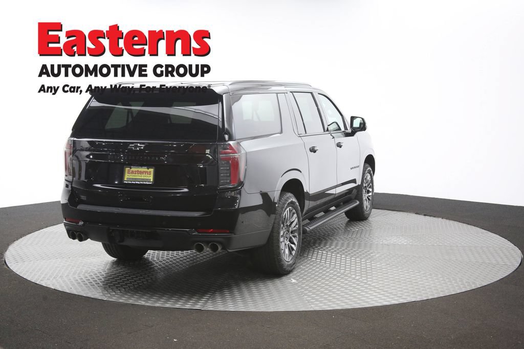 Used 2025 Chevrolet Suburban Z71 AWD/4WD image 44