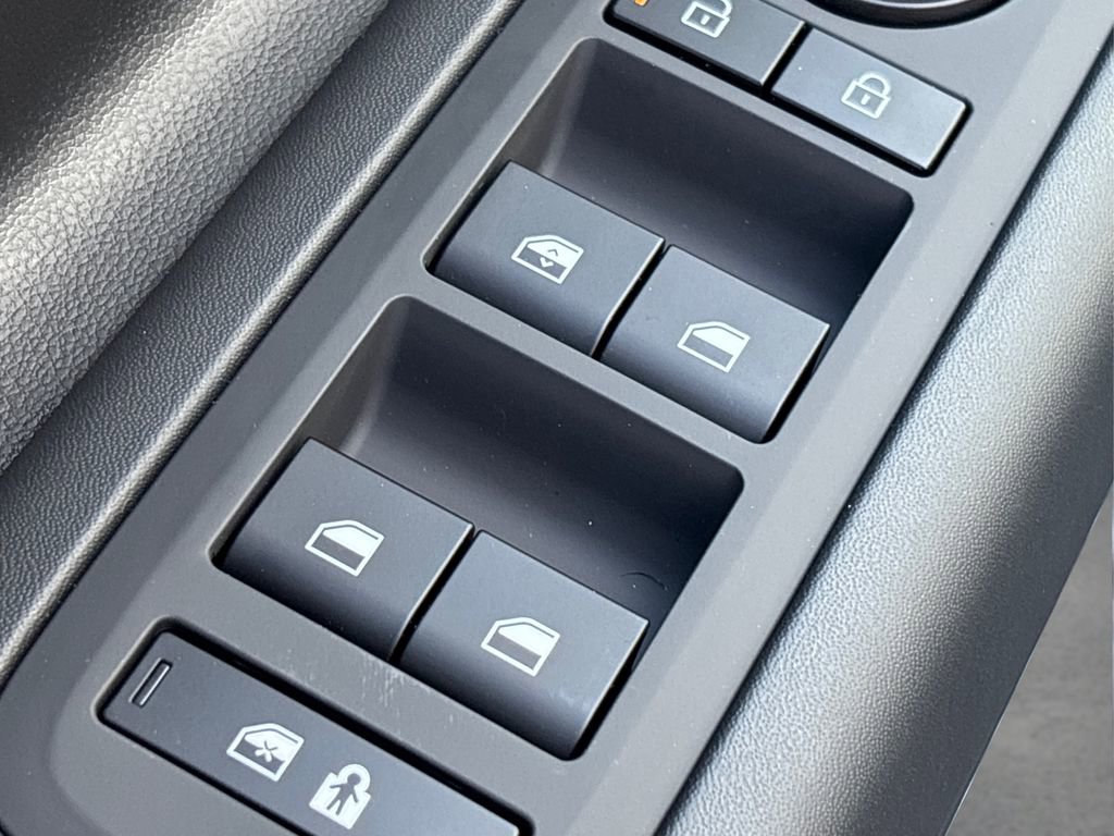 New 2026 Hyundai Santa Fe SE image 23