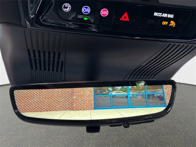 New 2026 Cadillac Vistiq Luxury w/ LPO, Floor Liner Package image 22