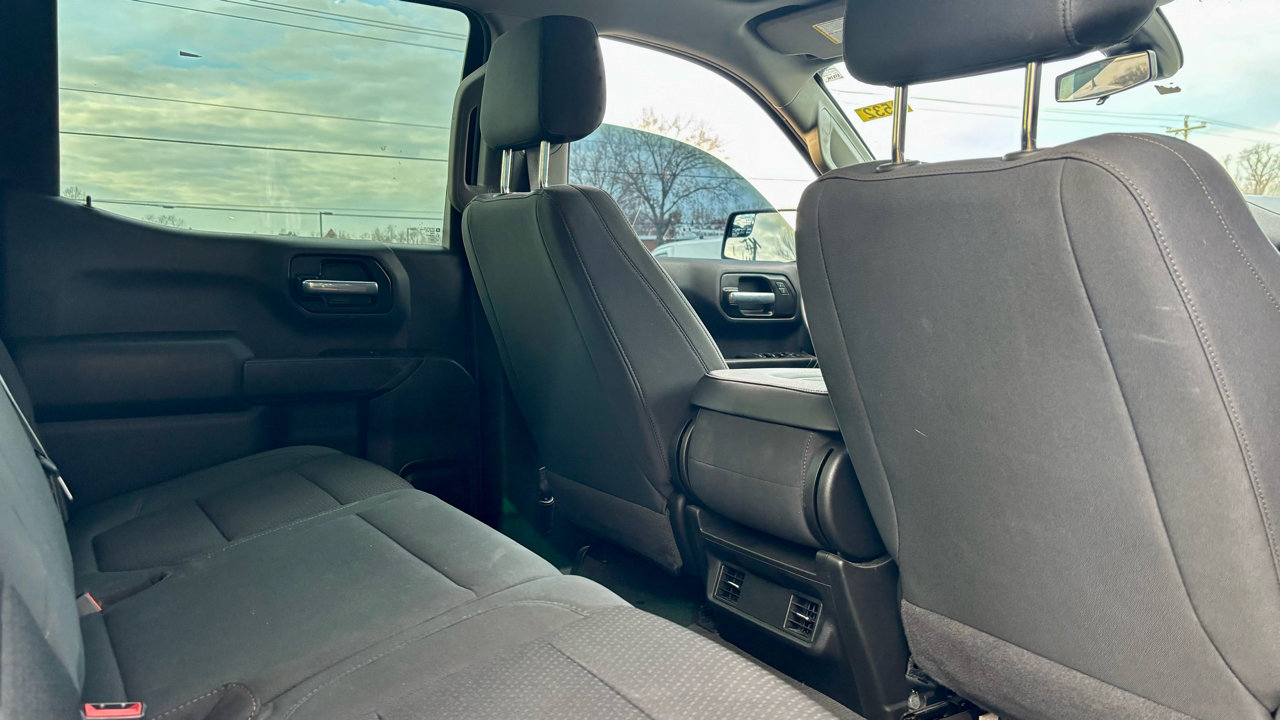Used 2021 Chevrolet Silverado 1500 Custom w/ Safety Confidence Package image 13