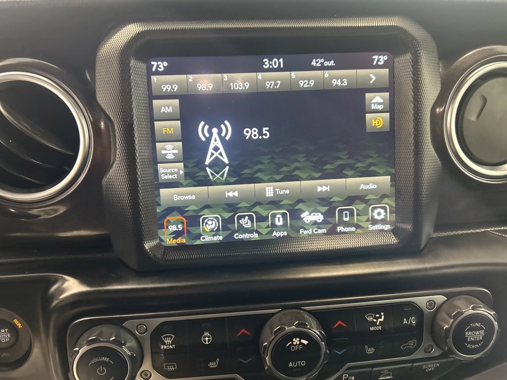 Used 2021 Jeep Wrangler Unlimited Rubicon w/ Dual Top Group AWD/4WD image 25