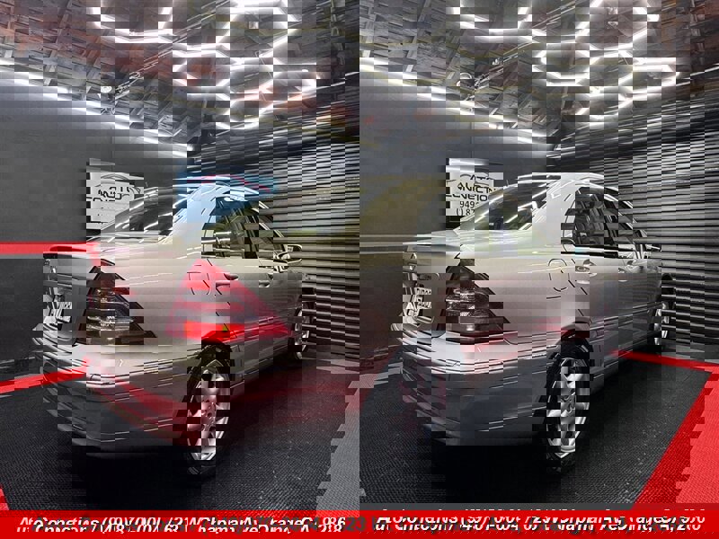 Used 2002 Mercedes-Benz C 240 Sedan image 3