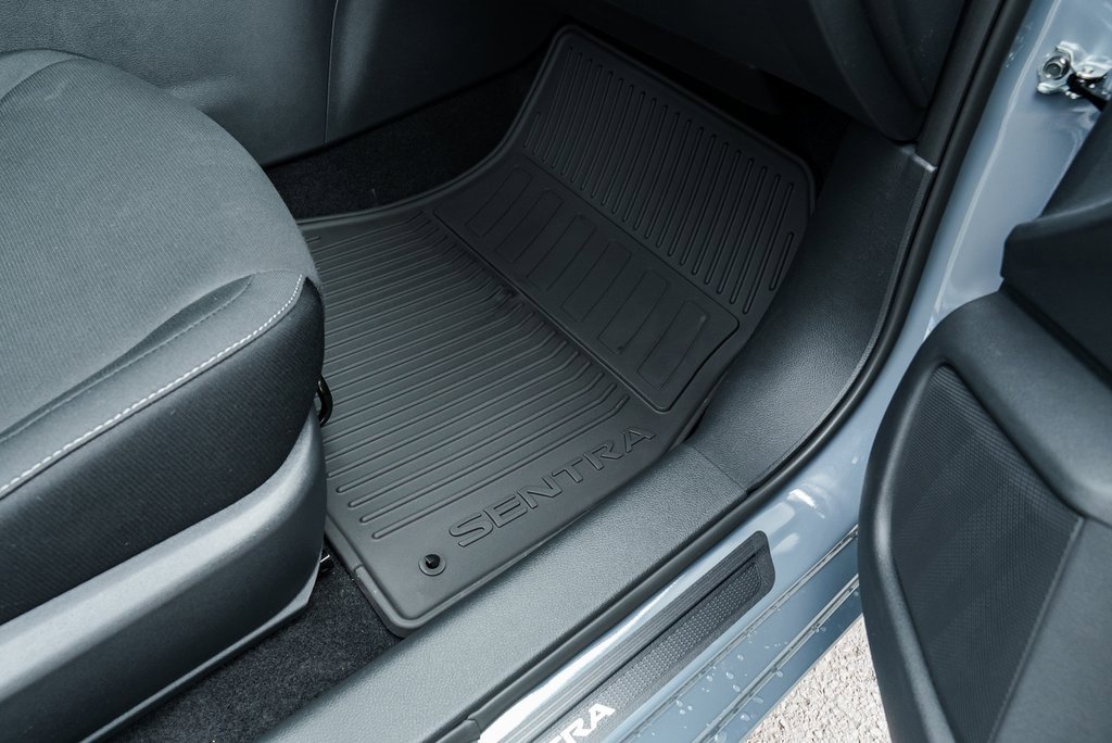 New 2025 Nissan Sentra SV w/ All-Weather Package image 27