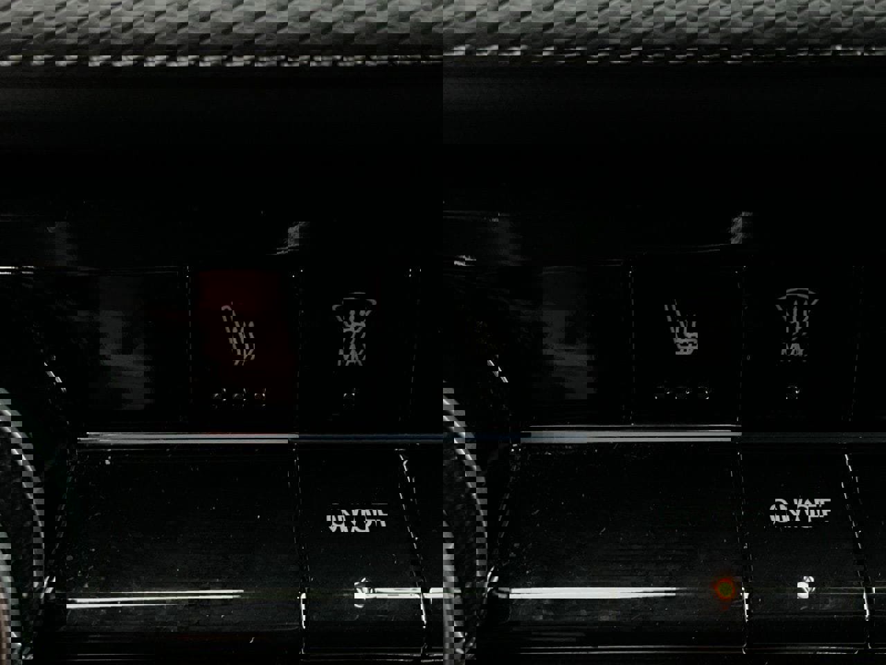 Used 2025 Chevrolet Equinox LT image 25