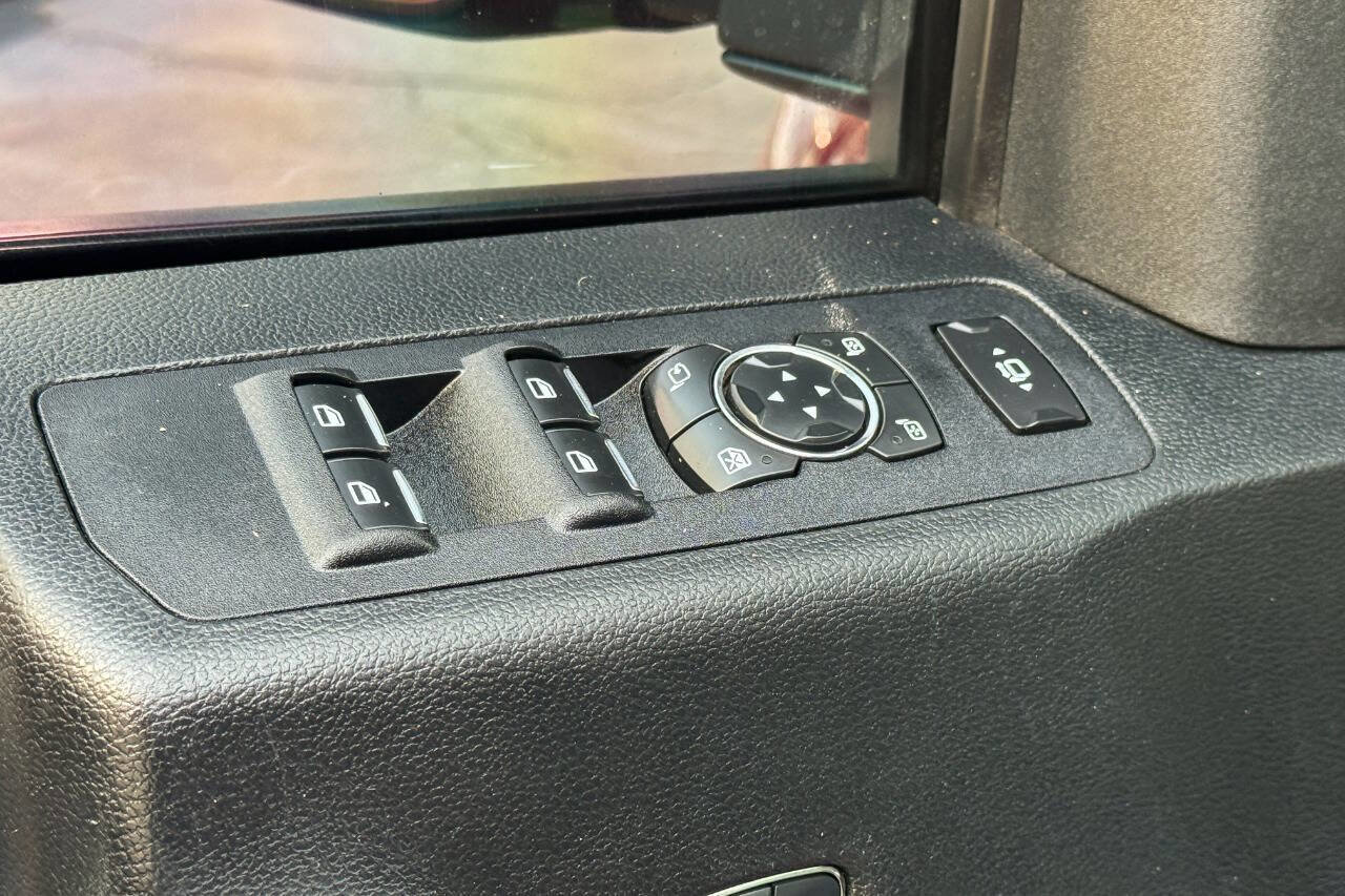Used 2019 Ford F250 Lariat w/ Lariat Ultimate Package image 30