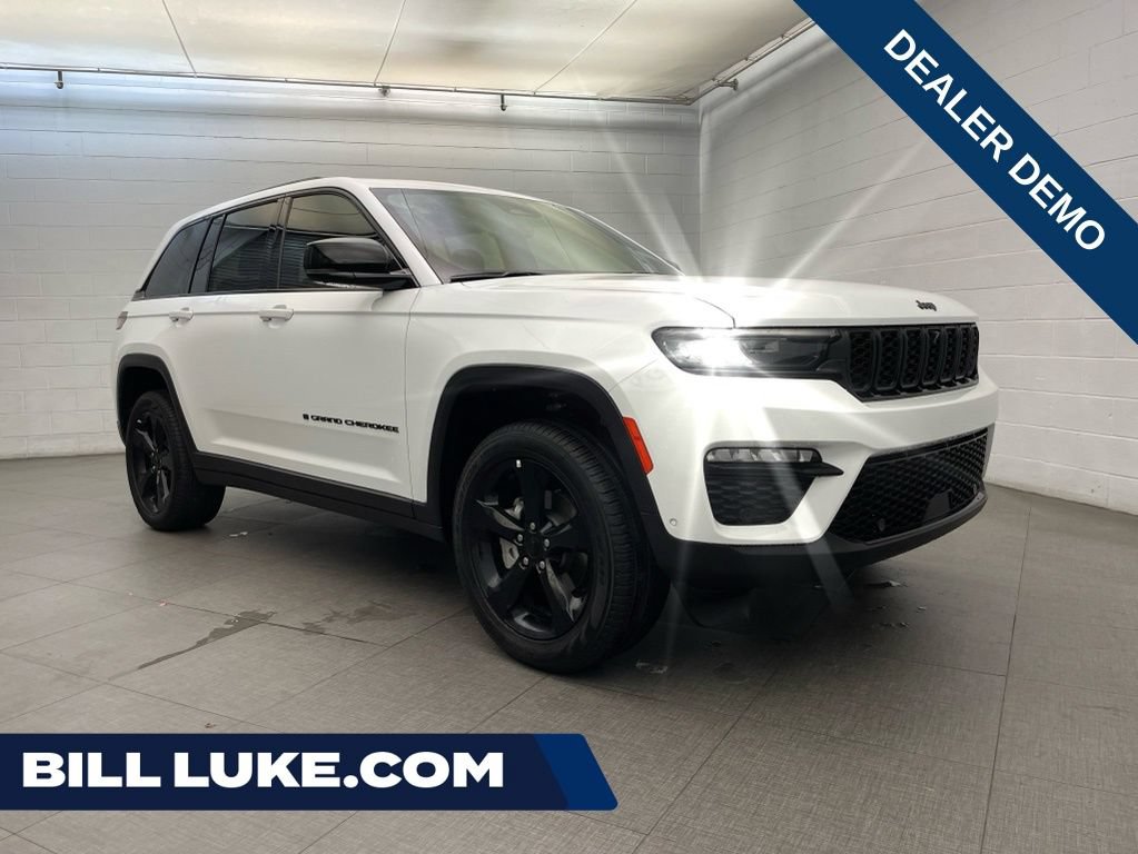 New 2025 Jeep Grand Cherokee Limited w/ Luxury Tech Group II