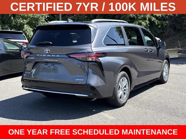 Used 2025 Toyota Sienna Limited FWD image 2