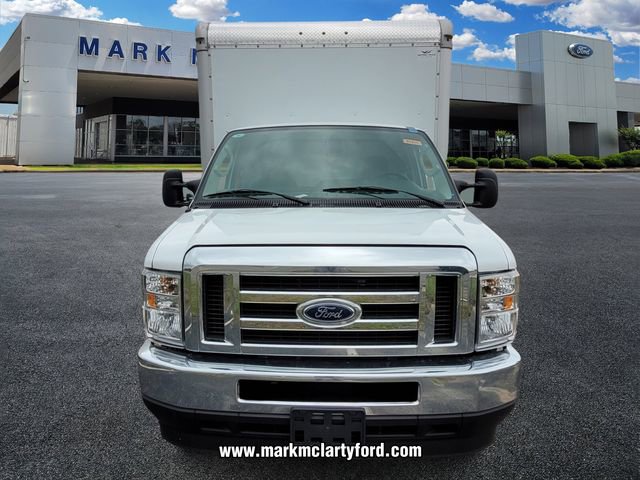 New 2025 Ford E-450 and Econoline 450 Super Duty w/ Power Equipment Group RWD image 4